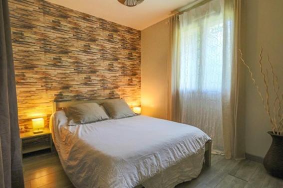 Chambre privée à Breux-Jouy Exterior foto